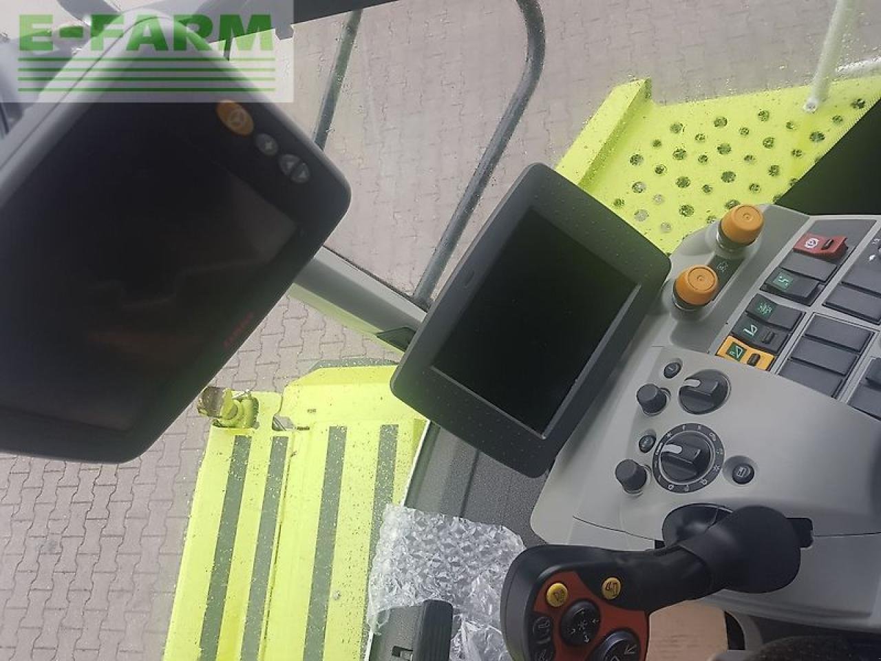 Mähdrescher du type CLAAS lexion 770tt, Gebrauchtmaschine en Hamburg (Photo 10)