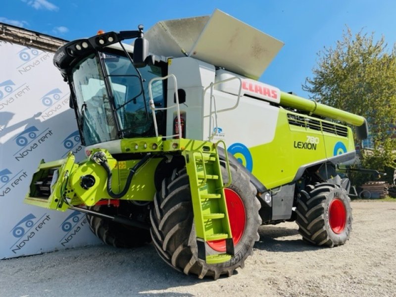 Mähdrescher typu CLAAS LEXION 780 SOLGT!!! VI GIVER 50 TIMERS HØSTGARANTI I DK !!! 4WD. Incl. skærebord Vario V1230. 4WD. GPS. Autopilot. LED. Telematics mm., Gebrauchtmaschine v Kolding (Obrázek 14)