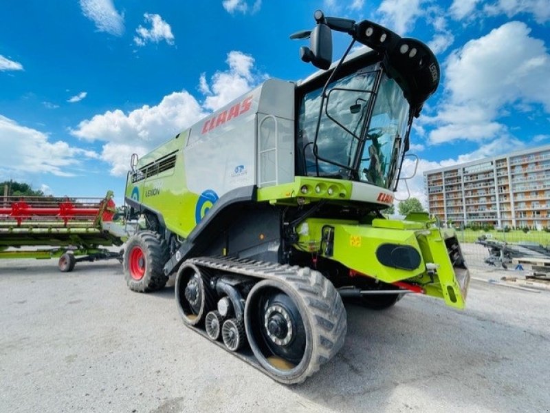 Mähdrescher of the type CLAAS LEXION 780 TT Alt udstyr. Auto Pilot mm. Incl. Vario V1230 bord. CEMOS Auto mm. Mange paa lager. Ring til Ulrik 0045-40255544, Gebrauchtmaschine in Kolding (Picture 1)