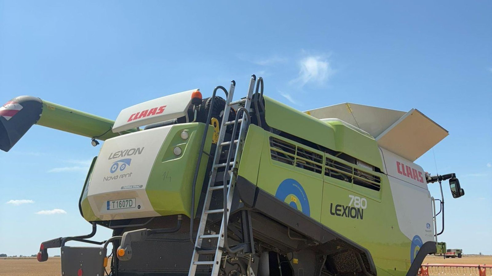 Mähdrescher of the type CLAAS LEXION 780 TT Incl. skærebord Vario V1230. GPS CEMOS Auto cruise pilot. RTK. 3D, 4D, Udbyttemaaler., Gebrauchtmaschine in Kolding (Picture 3)