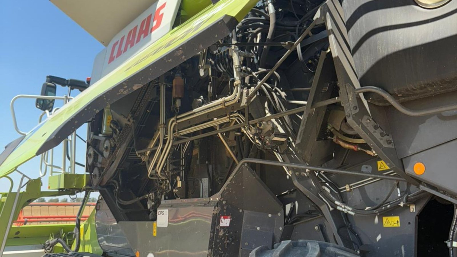 Mähdrescher of the type CLAAS LEXION 780 TT Incl. skærebord Vario V1230. GPS CEMOS Auto cruise pilot. RTK. 3D, 4D, Udbyttemaaler., Gebrauchtmaschine in Kolding (Picture 17)