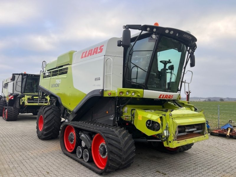 Mähdrescher of the type CLAAS Lexion 780 TT, Gebrauchtmaschine in Mern (Picture 1)