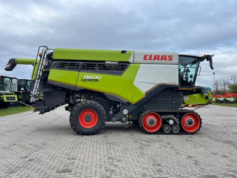 Mähdrescher typu CLAAS LEXION 8600 TERRA TRAC, Gebrauchtmaschine v Hockenheim (Obrázek 7)