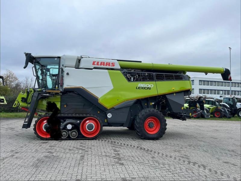 Mähdrescher typu CLAAS LEXION 8600 TERRA TRAC, Gebrauchtmaschine v Hockenheim (Obrázek 2)