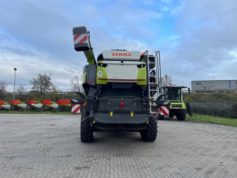 Mähdrescher typu CLAAS LEXION 8600 TERRA TRAC, Gebrauchtmaschine v Hockenheim (Obrázek 4)