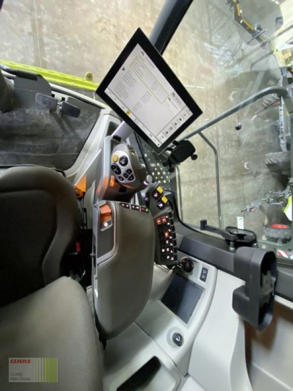 Mähdrescher des Typs CLAAS LEXION 8600 TT E5, Gebrauchtmaschine in Vohburg (Bild 14)