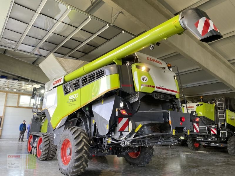 Mähdrescher of the type CLAAS LEXION 8600 TT E5, Gebrauchtmaschine in Vohburg (Picture 5)