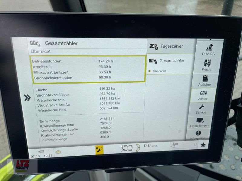 Mähdrescher des Typs CLAAS LEXION 8600 TT E5, Vorführmaschine in Hartmannsdorf (Bild 10)