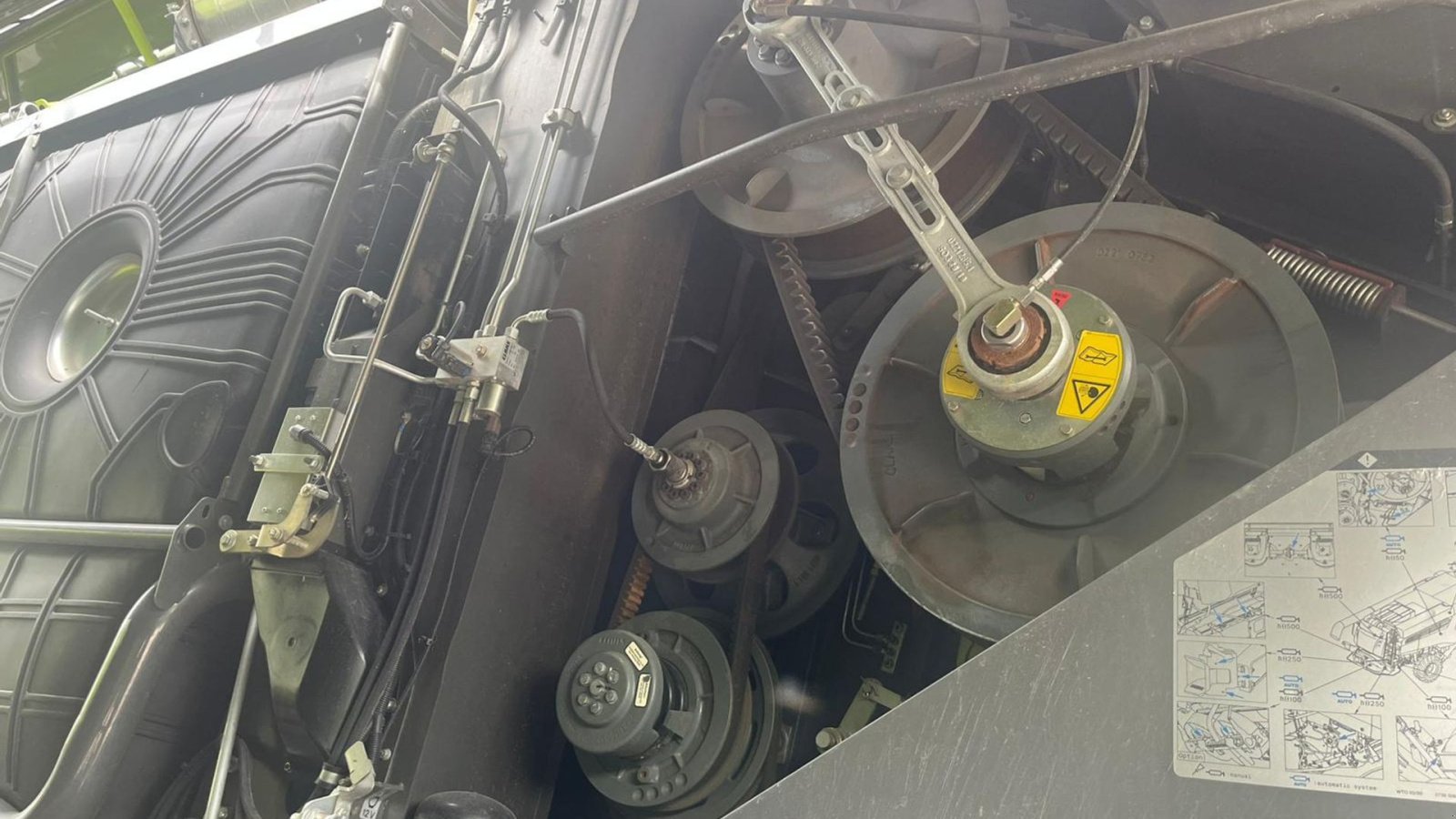 Mähdrescher of the type CLAAS Lexion 8700 8700 TT 4WD, Gebrauchtmaschine in Kolding (Picture 8)