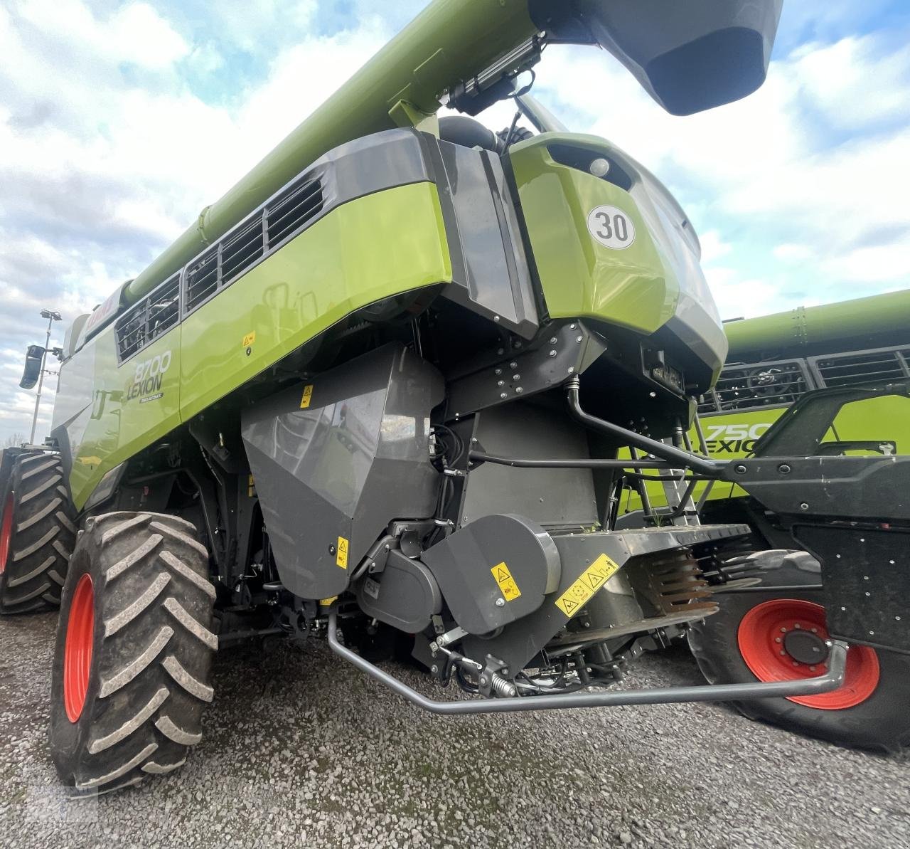 Mähdrescher типа CLAAS Lexion 8700 Allrad, Gebrauchtmaschine в Pragsdorf (Фотография 4)