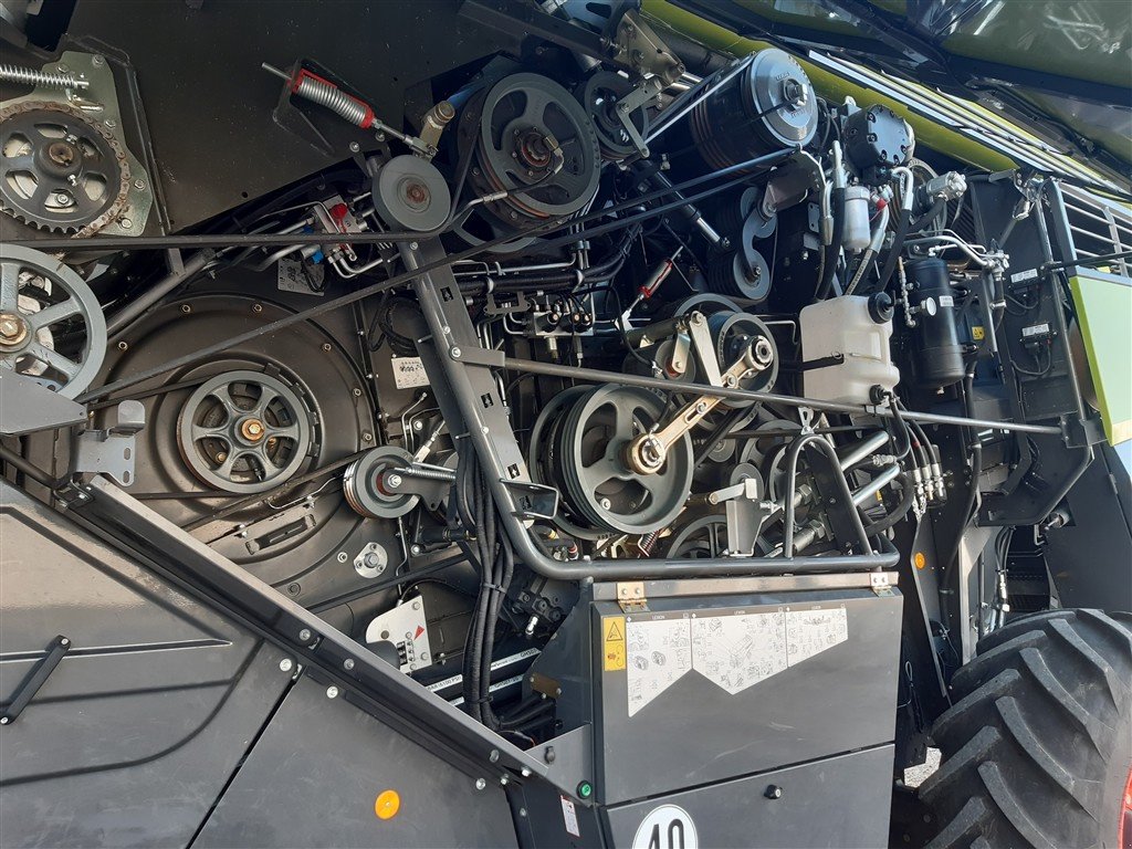 Mähdrescher des Typs CLAAS Lexion 8700 Terra Trac, Gebrauchtmaschine in Lommatzsch (Bild 16)