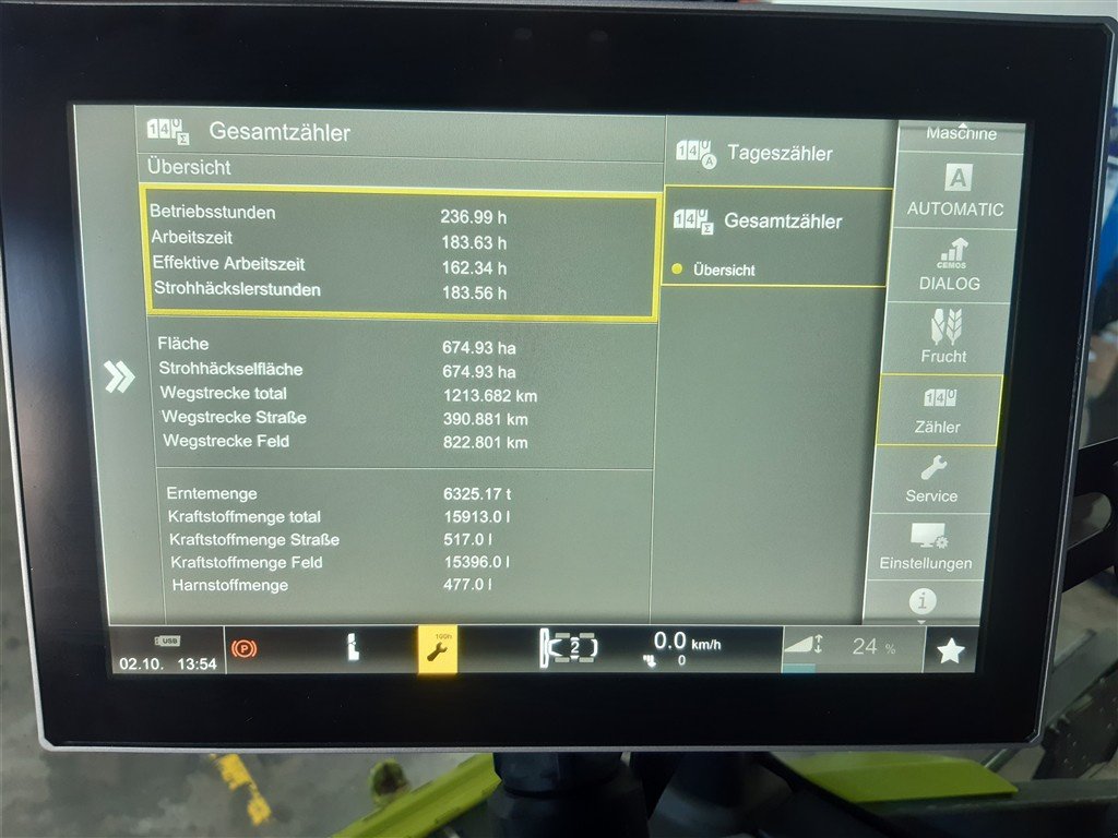 Mähdrescher des Typs CLAAS Lexion 8700 Terra Trac, Gebrauchtmaschine in Lommatzsch (Bild 10)