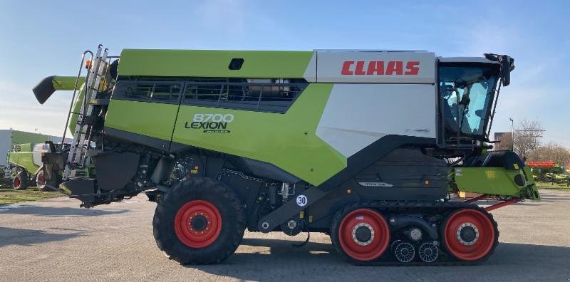 Mähdrescher del tipo CLAAS LEXION 8700 TERRA TRAC, Gebrauchtmaschine en Hockenheim (Imagen 7)