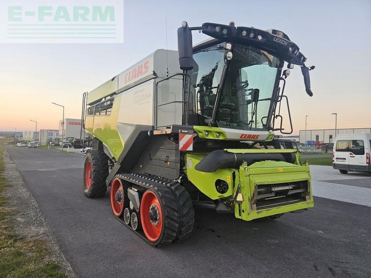 Mähdrescher del tipo CLAAS lexion 8700 terra trac, Gebrauchtmaschine In ILZ (Immagine 3)