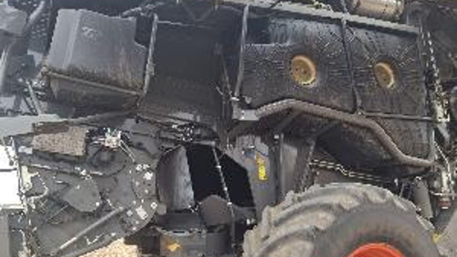 Mähdrescher Türe ait CLAAS LEXION 8700 TT .  5 x CEMOS., Gebrauchtmaschine içinde Kolding (resim 15)