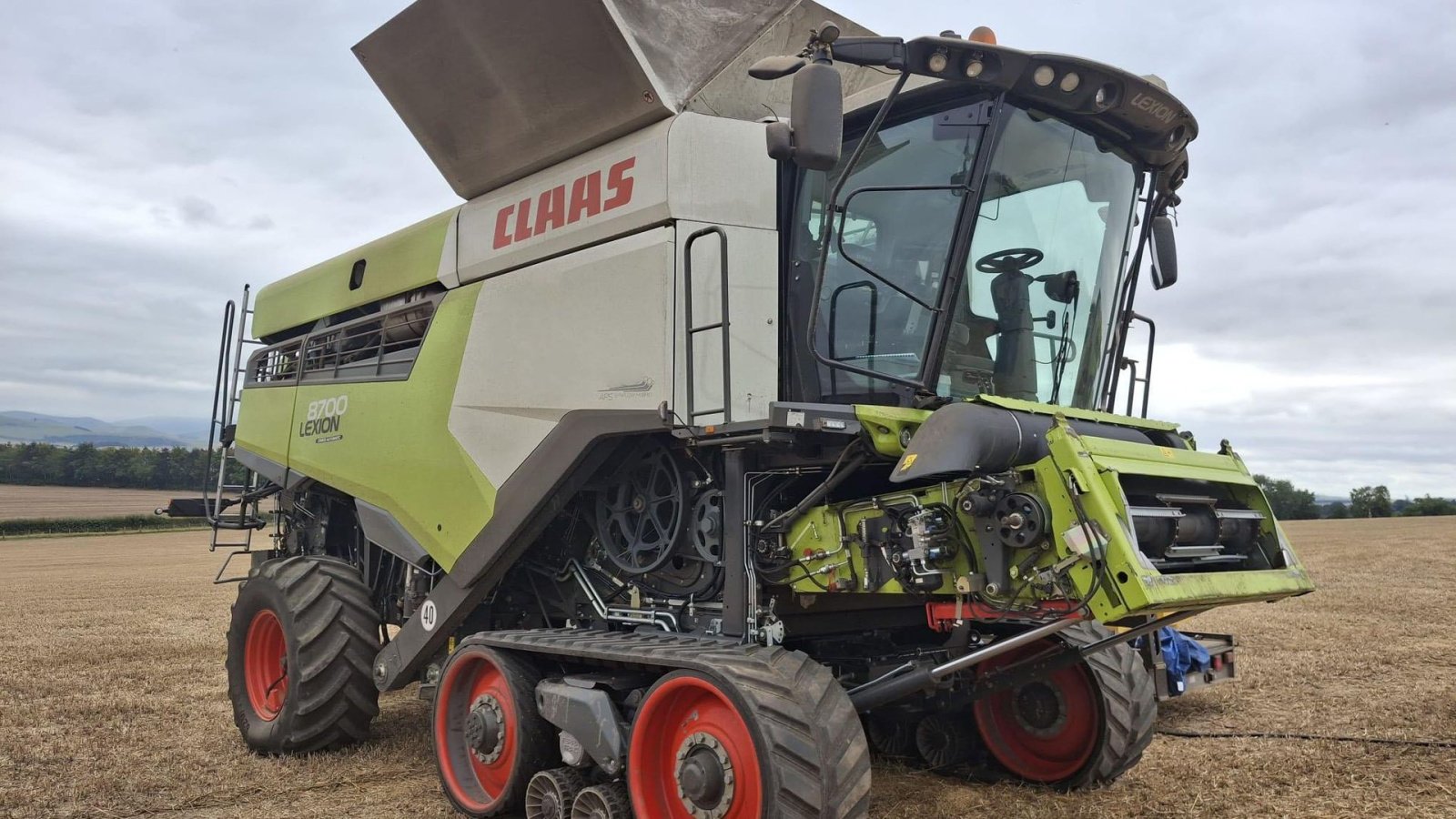 Mähdrescher Türe ait CLAAS LEXION 8700 TT .  5 x CEMOS., Gebrauchtmaschine içinde Kolding (resim 1)