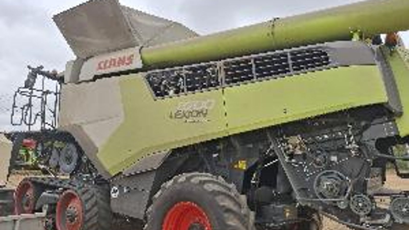 Mähdrescher Türe ait CLAAS LEXION 8700 TT .  5 x CEMOS., Gebrauchtmaschine içinde Kolding (resim 3)