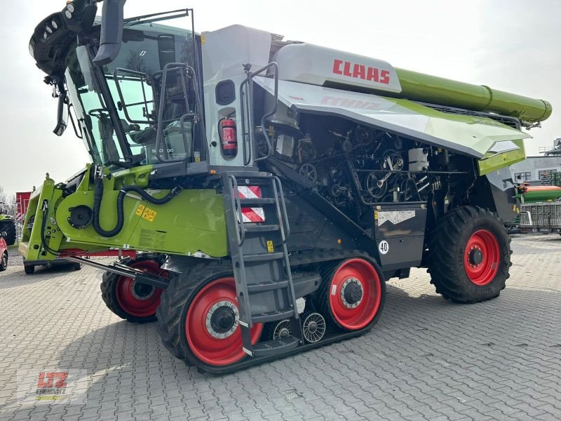 Mähdrescher des Typs CLAAS LEXION 8700 TT E5, Vorführmaschine in Hartmannsdorf (Bild 6)