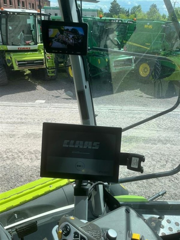 Mähdrescher des Typs CLAAS LEXION 8700 TT Ny pris!!! VI GIVER 50 TIMERS HØSTGARANTI I DK !!! Brede bælter. Field Scanner. Incl. CLAAS Vario 1230 Skærebord og vogn., Gebrauchtmaschine in Kolding (Bild 11)