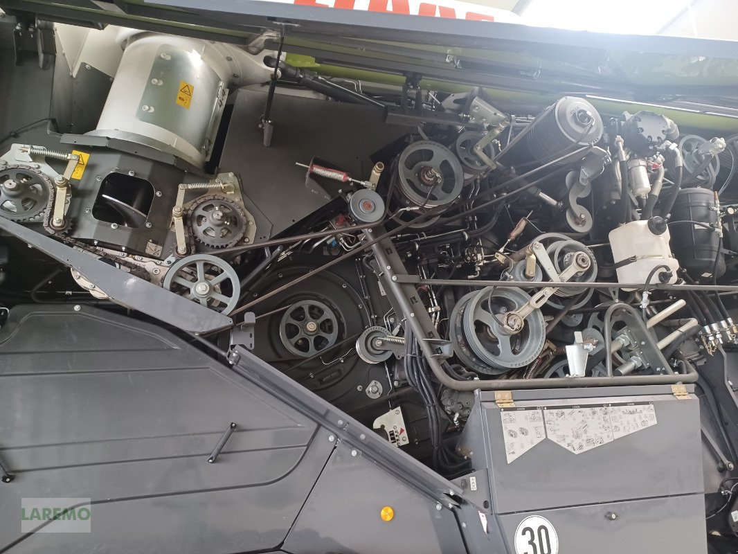 Mähdrescher des Typs CLAAS Lexion 8700 TT Terratrac + V 1230, Gebrauchtmaschine in Langenwetzendorf (Bild 12)