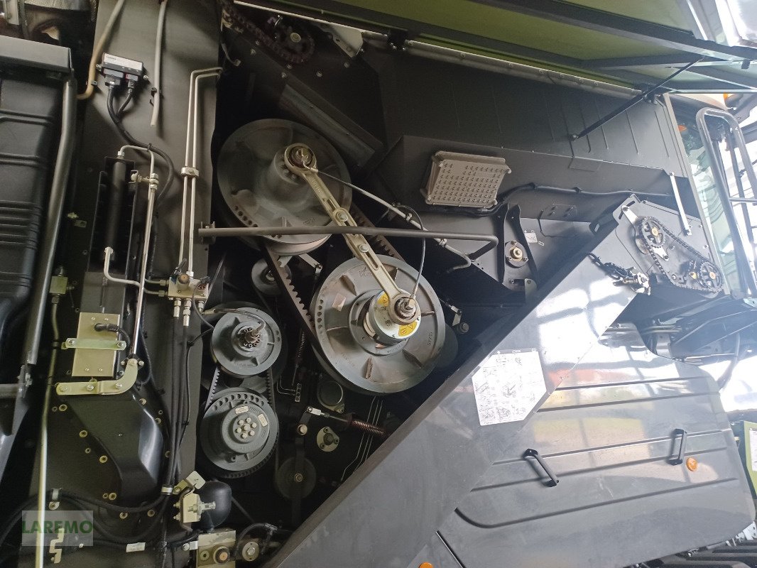 Mähdrescher des Typs CLAAS Lexion 8700 TT Terratrac + V 1230, Gebrauchtmaschine in Langenwetzendorf (Bild 14)