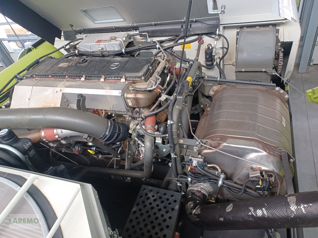 Mähdrescher a típus CLAAS Lexion 8700 TT Terratrac + V 1230, Gebrauchtmaschine ekkor: Langenwetzendorf (Kép 16)