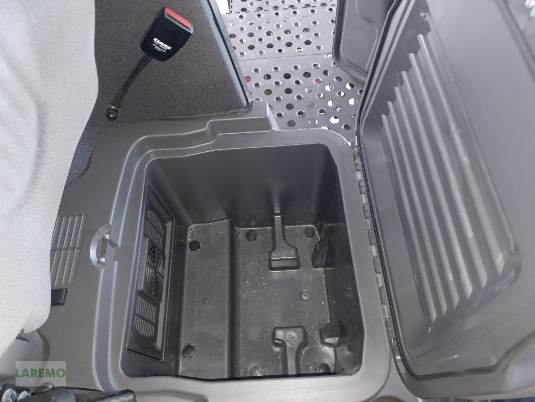 Mähdrescher a típus CLAAS Lexion 8700 TT Terratrac + V 1230, Gebrauchtmaschine ekkor: Langenwetzendorf (Kép 21)