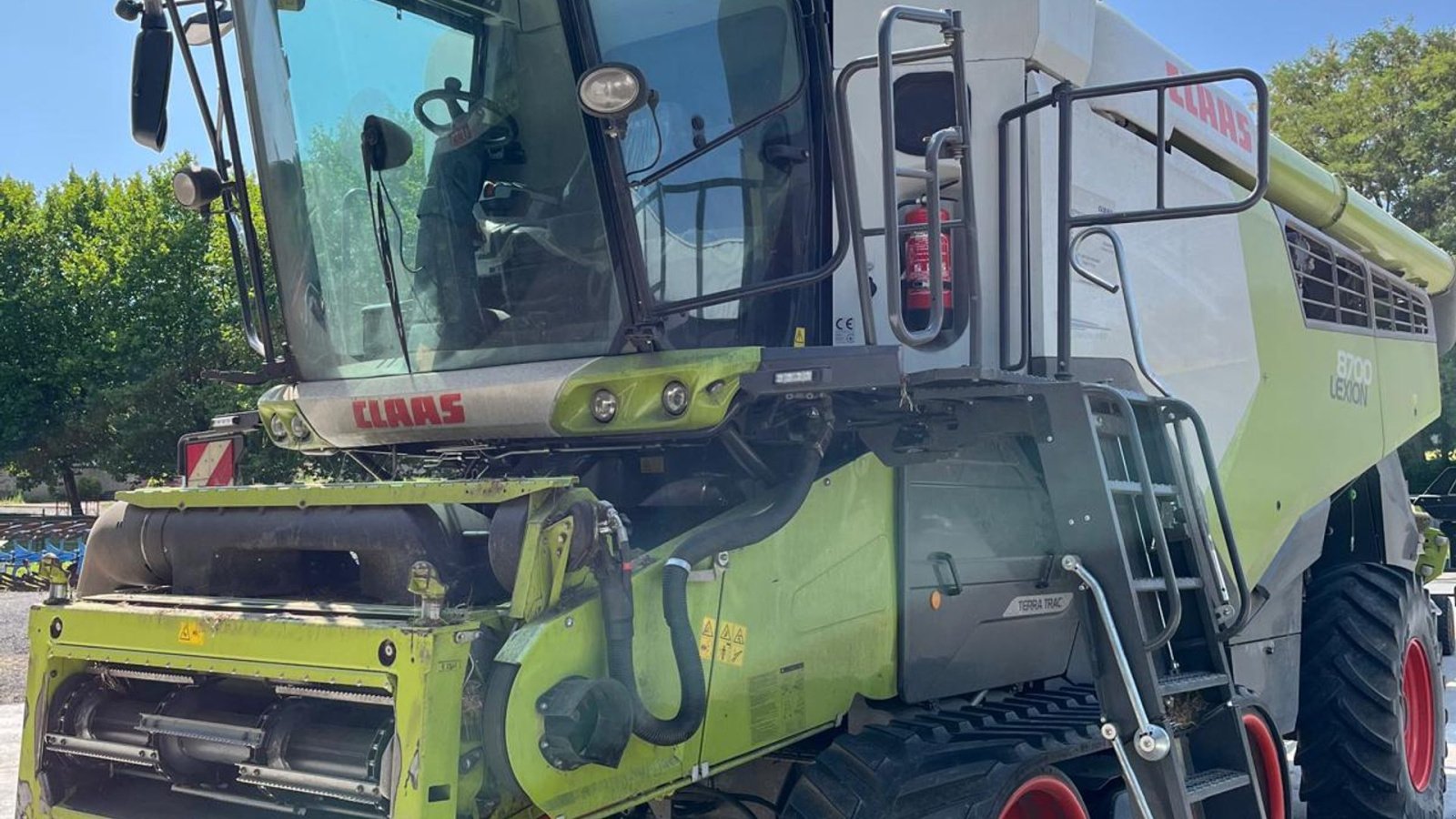 Mähdrescher Türe ait CLAAS LEXION 8700 TT VI GIVER 50 TIMERS HØSTGARANTI I DK !!! Incl. CLAAS Vario 1080 Skærebord og vogn. ,., Gebrauchtmaschine içinde Kolding (resim 2)