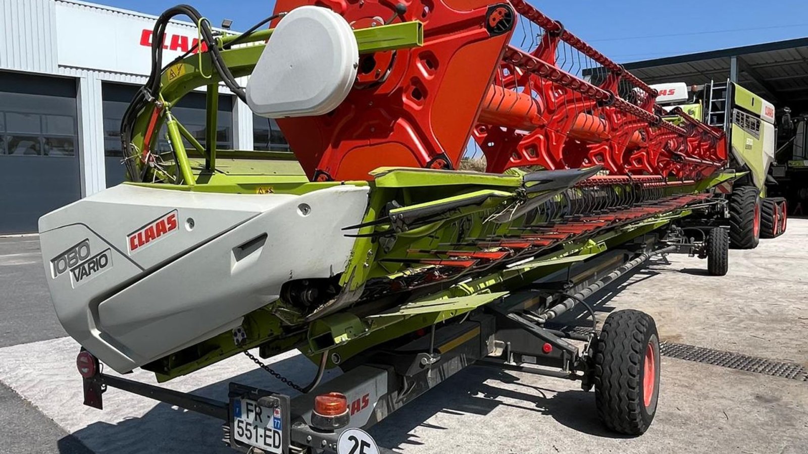 Mähdrescher Türe ait CLAAS LEXION 8700 TT VI GIVER 50 TIMERS HØSTGARANTI I DK !!! Incl. CLAAS Vario 1080 Skærebord og vogn. ,., Gebrauchtmaschine içinde Kolding (resim 9)