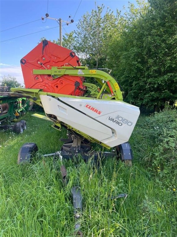 Mähdrescher tip CLAAS LEXION 8700 TT VI GIVER 50 TIMERS HØSTGARANTI I DK !!! Med skærebord og fuld CEMOS., Gebrauchtmaschine in Kolding (Poză 16)