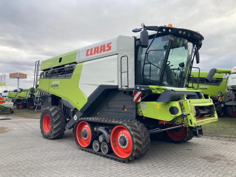Mähdrescher typu CLAAS LEXION 8700 TT, Gebrauchtmaschine v Hockenheim (Obrázek 8)