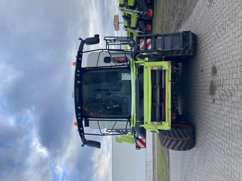 Mähdrescher typu CLAAS LEXION 8700 TT, Gebrauchtmaschine v Hockenheim (Obrázek 9)