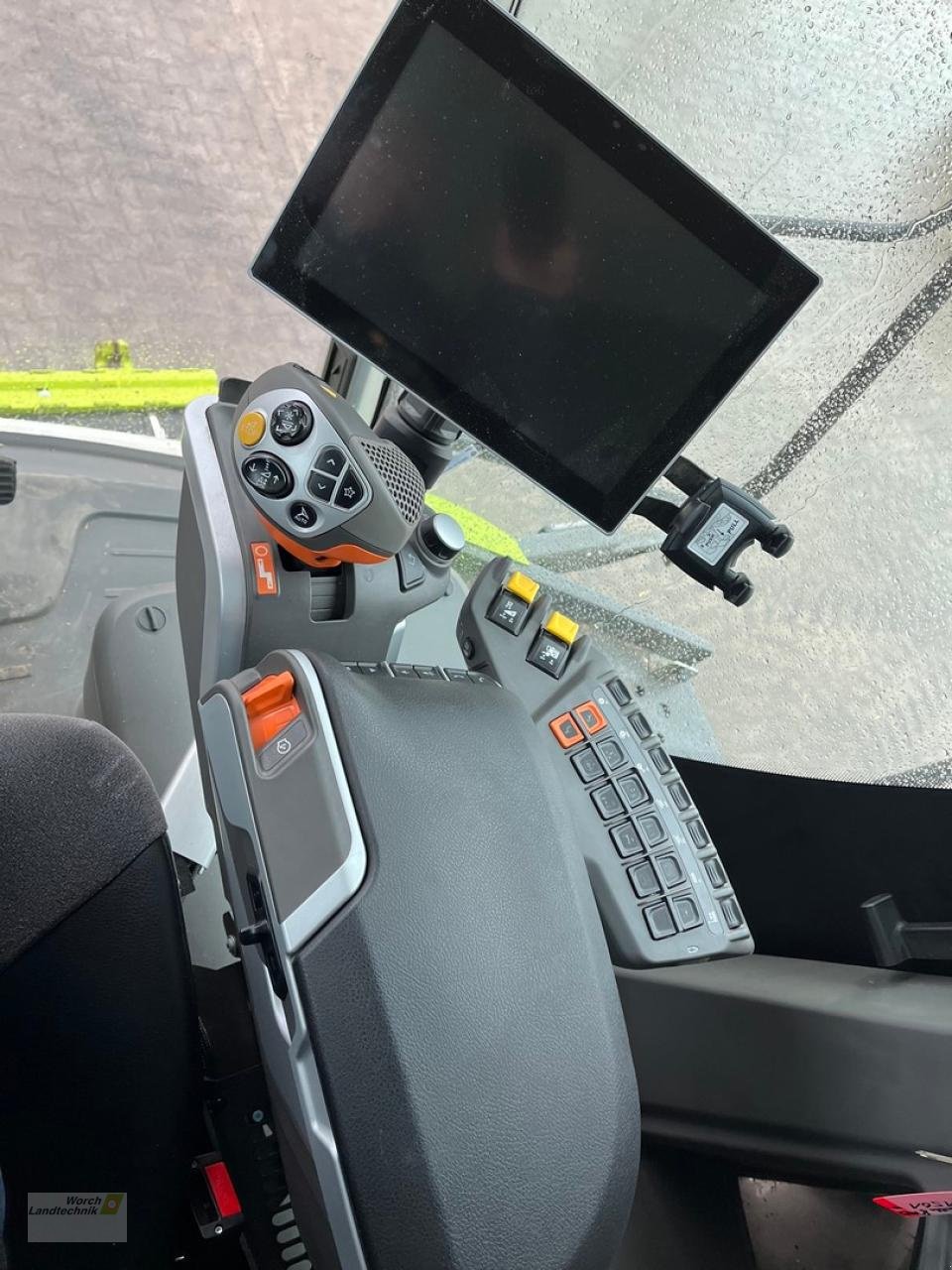 Mähdrescher of the type CLAAS Lexion 8700 TT, Gebrauchtmaschine in Schora (Picture 14)