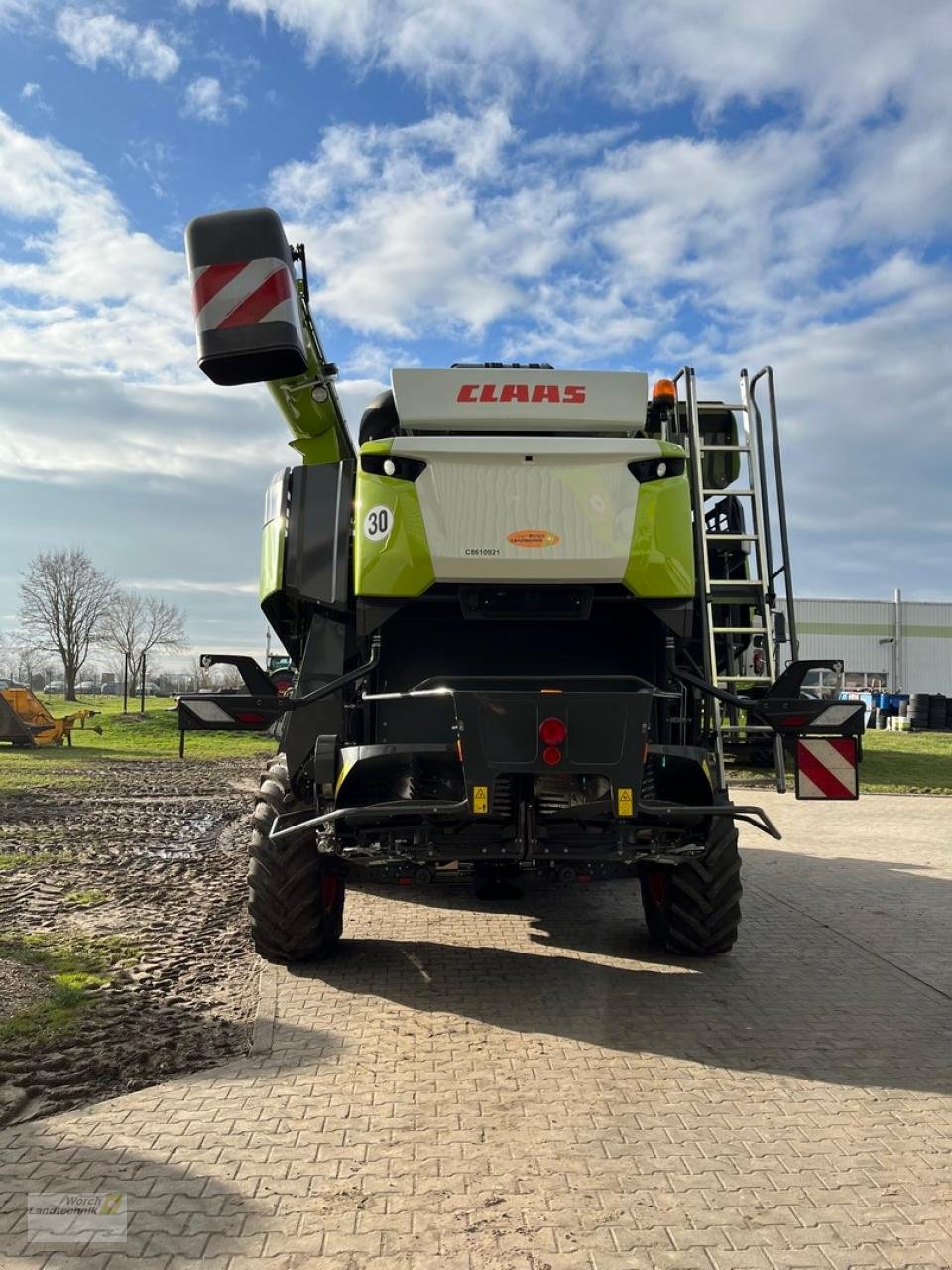 Mähdrescher typu CLAAS Lexion 8700 TT, Gebrauchtmaschine v Schora (Obrázek 8)