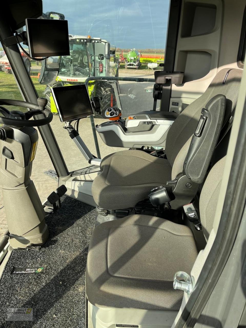 Mähdrescher typu CLAAS Lexion 8700 TT, Gebrauchtmaschine v Schora (Obrázek 11)