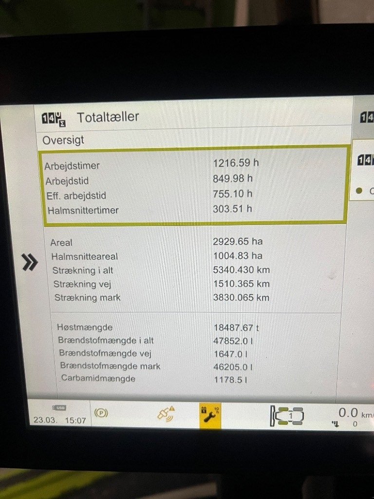 Mähdrescher des Typs CLAAS Lexion 8700, Gebrauchtmaschine in Mern (Bild 18)