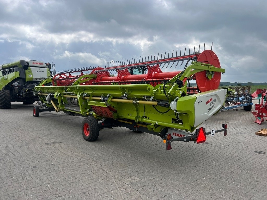 Mähdrescher des Typs CLAAS Lexion 8700, Gebrauchtmaschine in Mern (Bild 14)