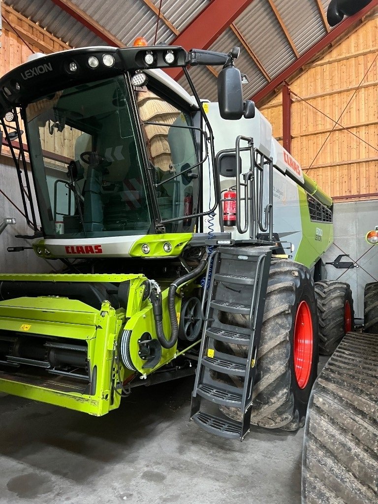 Mähdrescher des Typs CLAAS Lexion 8700, Gebrauchtmaschine in Mern (Bild 5)