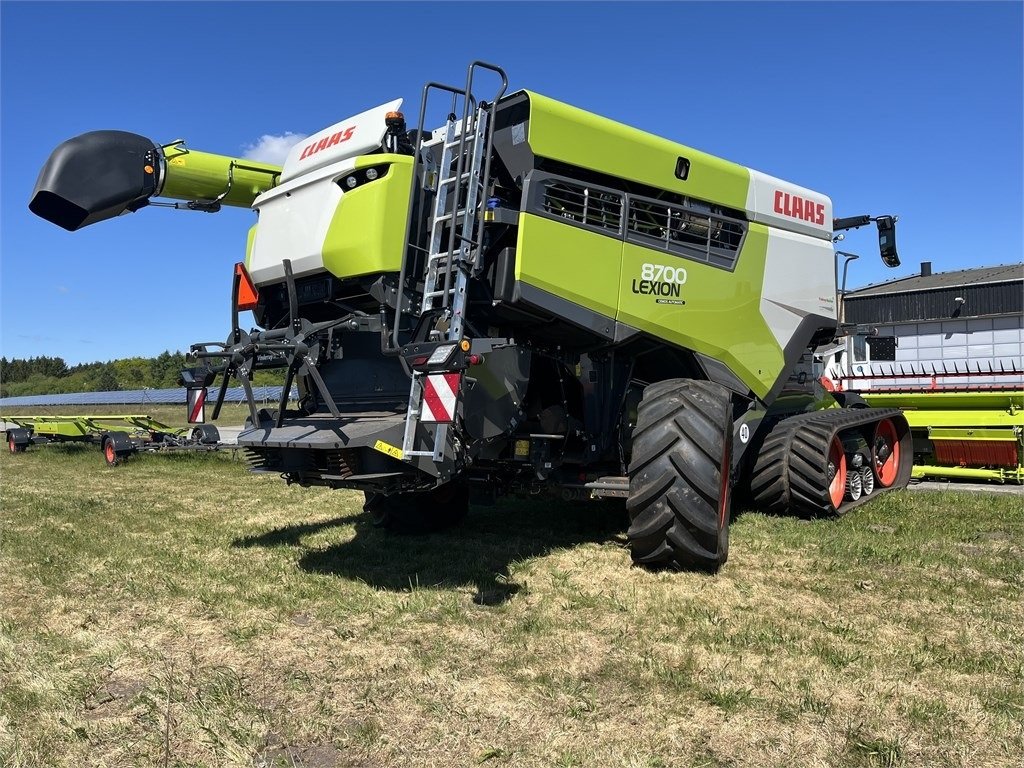 Mähdrescher Türe ait CLAAS Lexion 8700TT, Gebrauchtmaschine içinde Vinderup (resim 2)