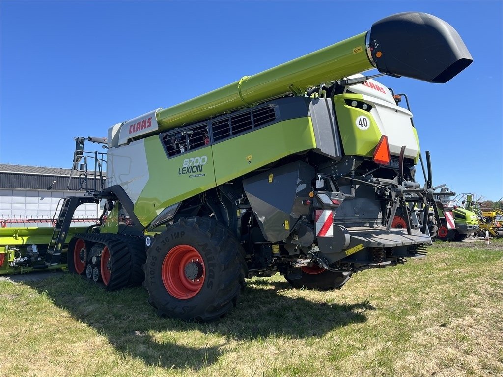 Mähdrescher Türe ait CLAAS Lexion 8700TT, Gebrauchtmaschine içinde Vinderup (resim 4)