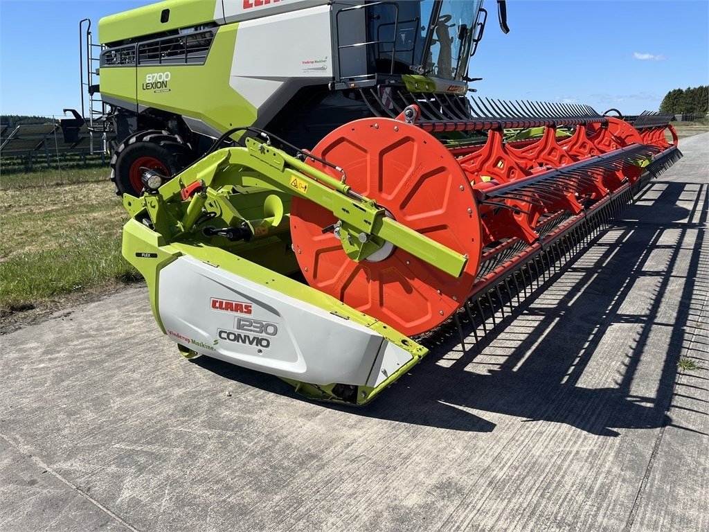 Mähdrescher Türe ait CLAAS Lexion 8700TT, Gebrauchtmaschine içinde Vinderup (resim 9)