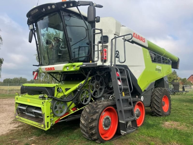Mähdrescher des Typs CLAAS LEXION 8700TT, Gebrauchtmaschine in Mockrehna (Bild 1)