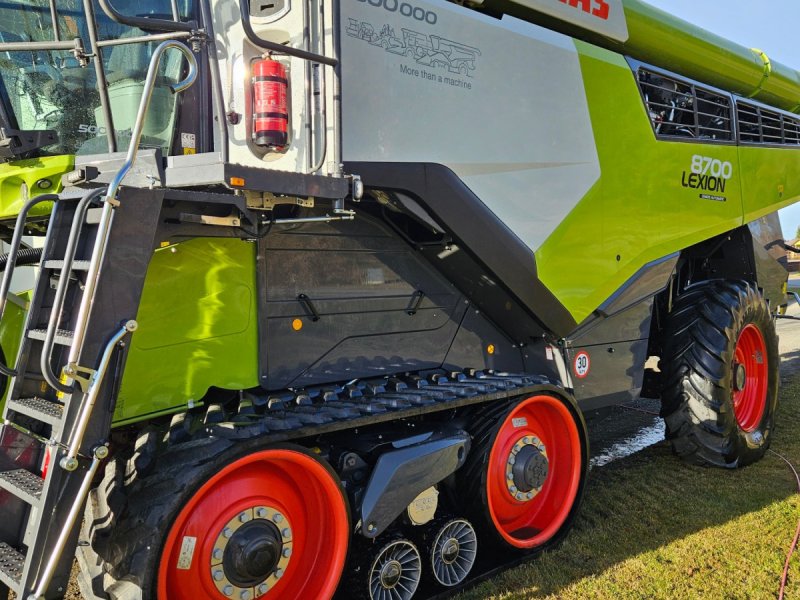 Mähdrescher типа CLAAS Lexion 8700tt, Gebrauchtmaschine в Groß Gerungs (Фотография 1)