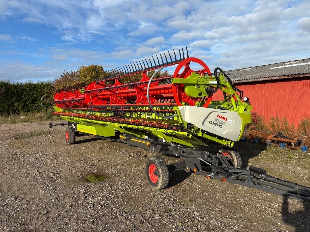 Mähdrescher des Typs CLAAS LEXION 8800 4WD, Gebrauchtmaschine in Brønderslev (Bild 21)