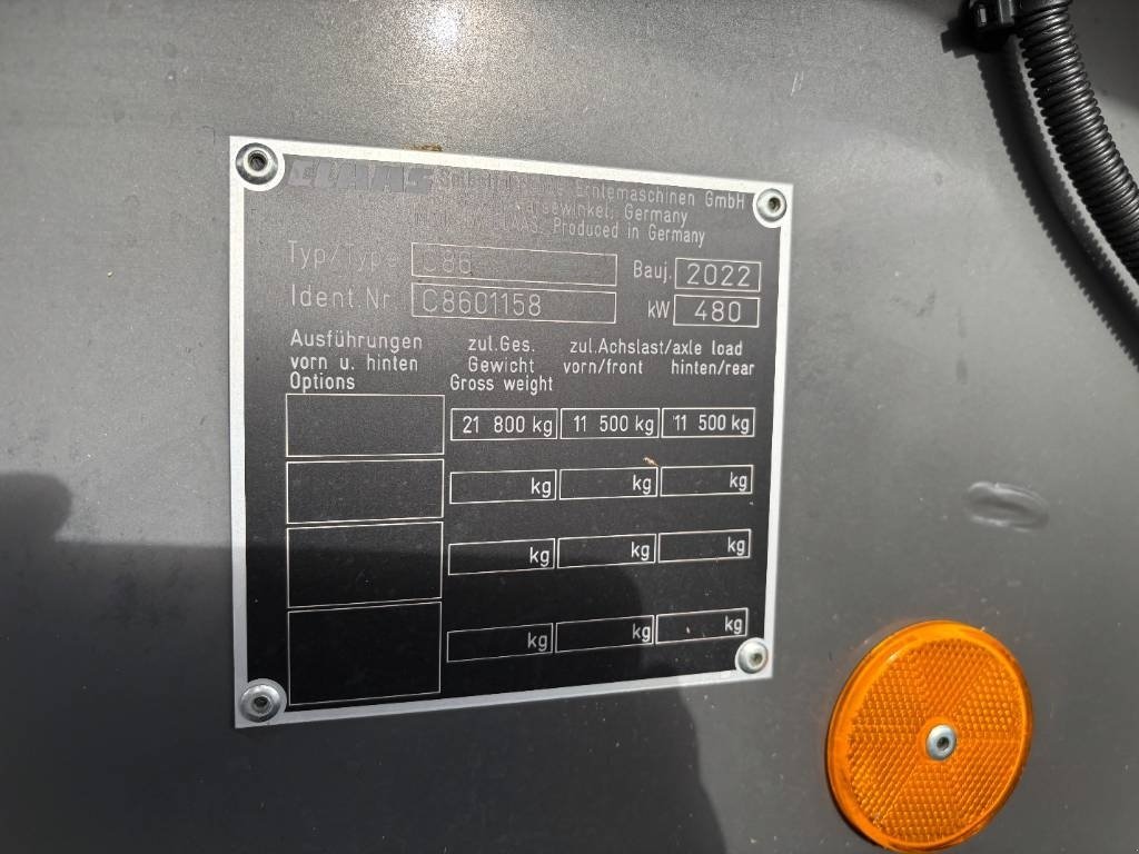 Mähdrescher des Typs CLAAS LEXION 8800 4WD, Gebrauchtmaschine in Brønderslev (Bild 13)