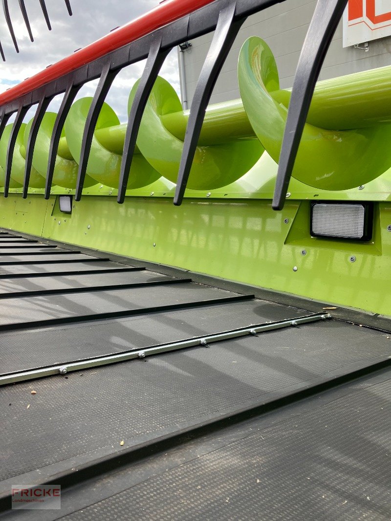 Mähdrescher des Typs CLAAS Lexion 8800 Terra Trac, Gebrauchtmaschine in Demmin (Bild 18)