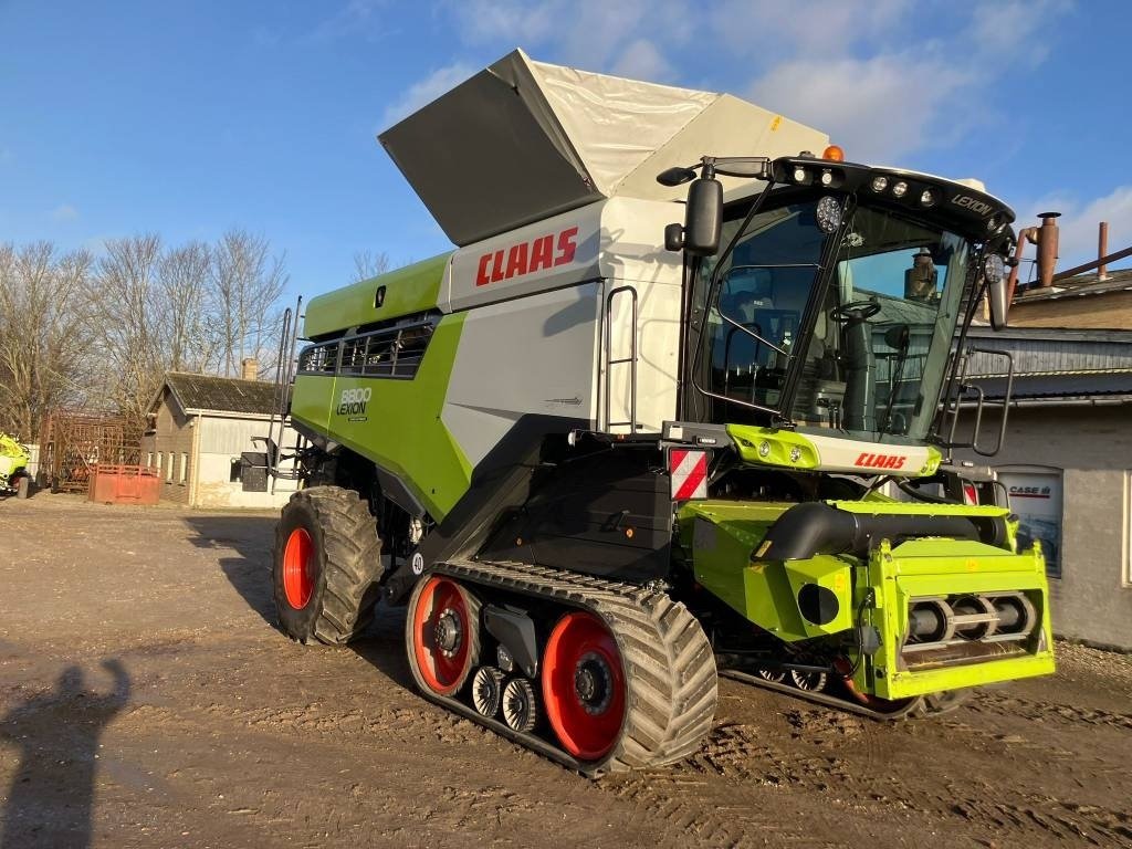 Mähdrescher Türe ait CLAAS Lexion 8800 TT - 4 WD, Gebrauchtmaschine içinde Mern (resim 1)