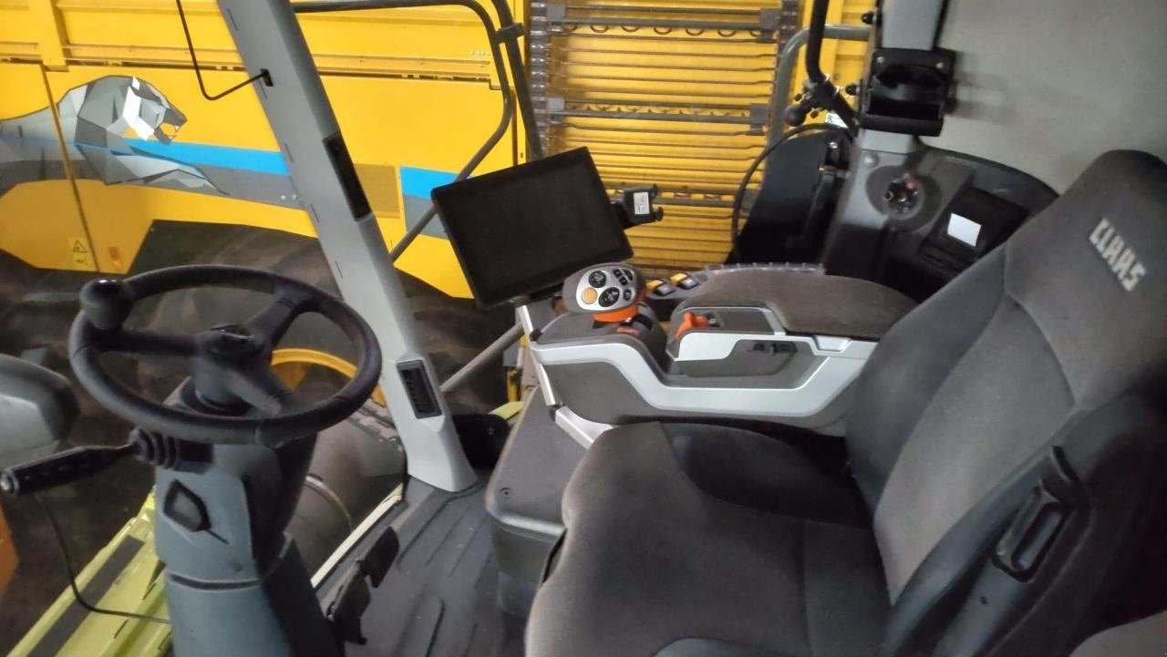 Mähdrescher del tipo CLAAS LEXION 8800, Gebrauchtmaschine In Maribo (Immagine 13)