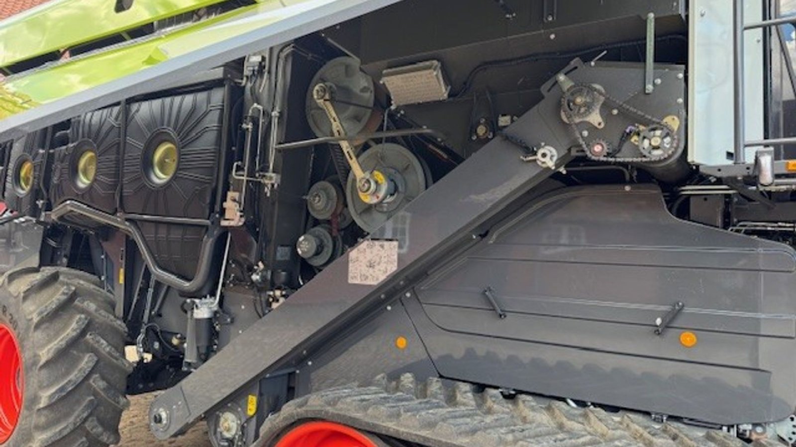 Mähdrescher tip CLAAS Lexion 8800TT 8800 TT, m. meget udstyr, Gebrauchtmaschine in Nykøbing Falster (Poză 12)