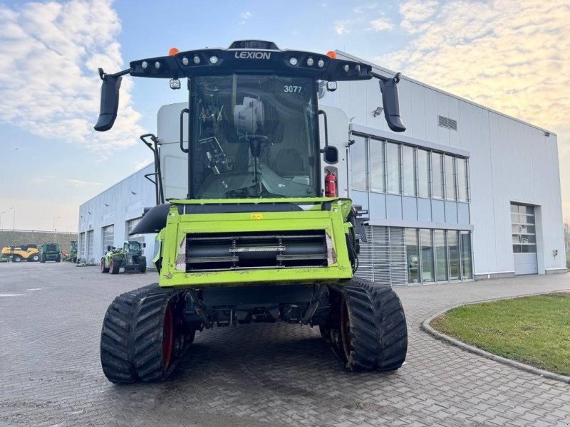 Mähdrescher tip CLAAS Lexion 8800TT VI GIVER 50 TIMERS HØSTGARANTI!!! 6 x CEMOS AUTO., Gebrauchtmaschine in Kolding (Poză 1)